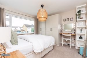 Bedroom- click for photo gallery